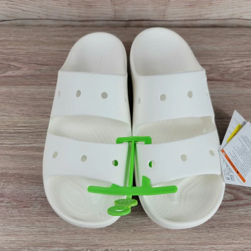 NEW Crocs Classic V2 Slides Sandals Men's Size 13 All White Comfort Water Shoes - Picture 4 of 7